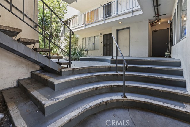 Detail Gallery Image 70 of 71 For 505 Cedar Ave 2a,  Long Beach,  CA 90802 - 2 Beds | 2 Baths