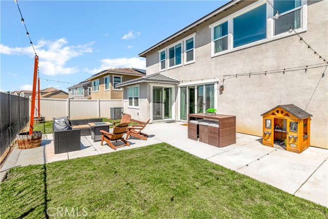 39463 Dayspring Way, Temecula CA: https://media.crmls.org/medias/22a53e90-5a84-4517-add8-b3f0fff99579.jpg