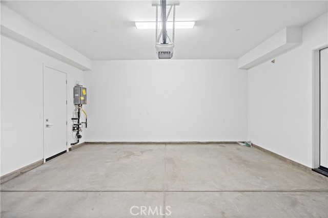 145 Denali, Lake Forest CA: https://media.crmls.org/medias/22a56025-ccbc-426f-a9d4-3de025c4952d.jpg