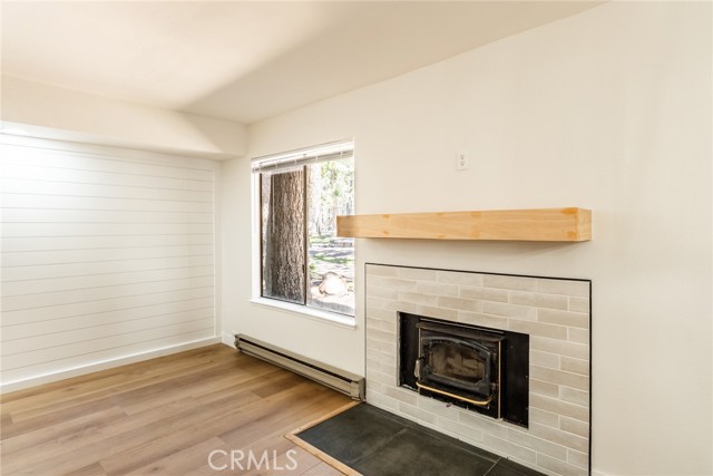 152 Viewpoint Road, Mammoth Lakes CA: https://media.crmls.org/medias/22a60fa3-e953-4daf-8f80-e05a6058bef3.jpg