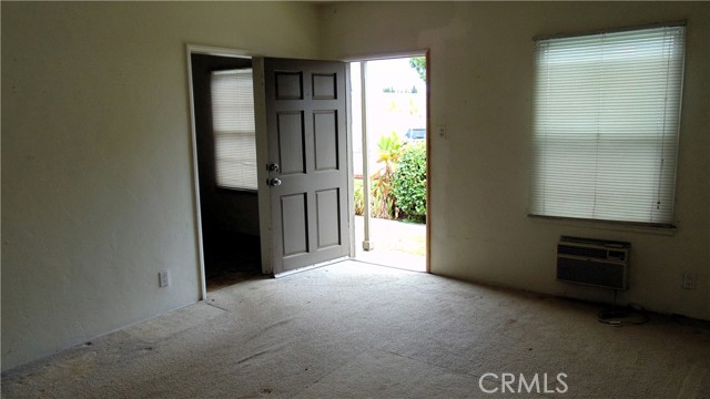 5917 Primrose Avenue, Temple City CA: https://media.crmls.org/medias/22a6a370-5598-4e77-bd39-d424ade48b45.jpg