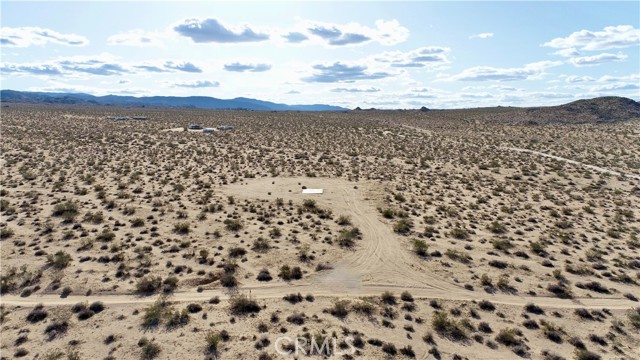 0 Listen Road, Johnson Valley CA: https://media.crmls.org/medias/22a6ac9a-2683-4216-b0d4-c447dd691fad.jpg