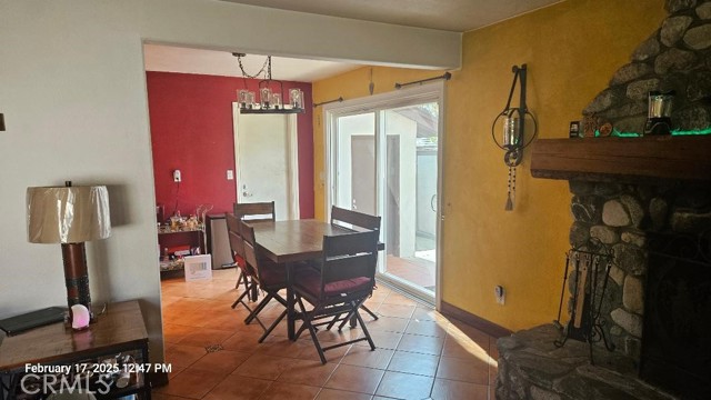 1319 W 25th Street, Upland CA: https://media.crmls.org/medias/22a6ee05-0ee2-438e-a62a-0d21628493c9.jpg