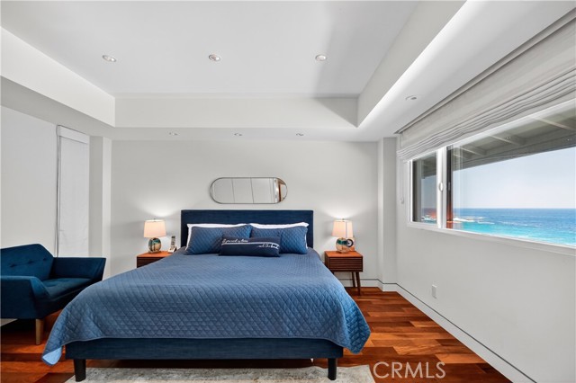 102 Blue Lagoon, Laguna Beach CA: https://media.crmls.org/medias/22a74ae8-f476-4bba-b4da-afb5582ee4fe.jpg
