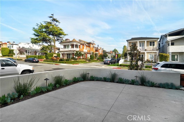 Detail Gallery Image 24 of 32 For 621 Narcissus Ave, Corona Del Mar,  CA 92625 - 3 Beds | 3 Baths