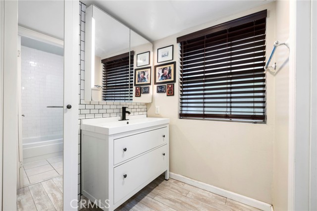 Detail Gallery Image 20 of 48 For 25339 Pine Creek Ln, Wilmington,  CA 90744 - 2 Beds | 1 Baths