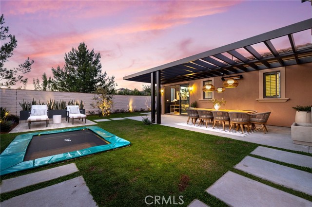 Detail Gallery Image 57 of 73 For 103 Vigna, Irvine,  CA 92602 - 5 Beds | 4/1 Baths