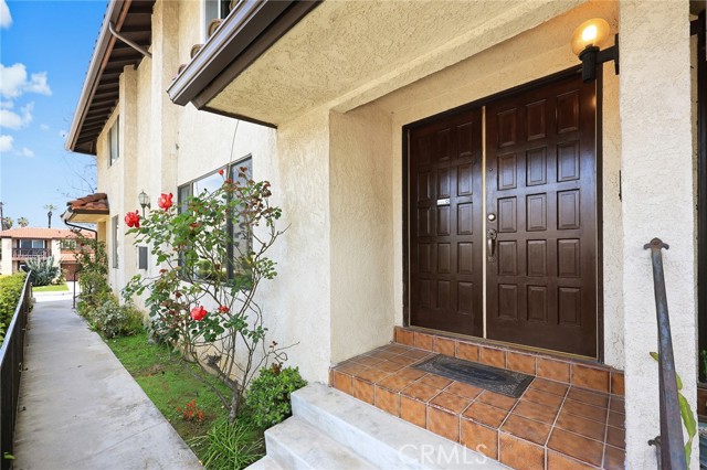 Detail Gallery Image 4 of 25 For 501 N Garfield Ave #2,  Alhambra,  CA 91801 - 3 Beds | 2/1 Baths