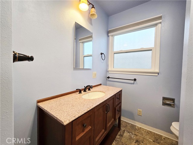 Detail Gallery Image 12 of 17 For 3869 Bandini Ave, Riverside,  CA 92506 - 2 Beds | 1 Baths