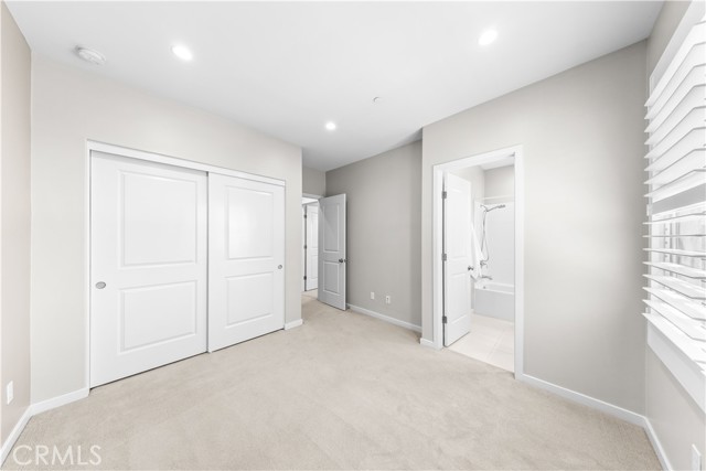 Detail Gallery Image 29 of 37 For 235 Elkhorn, Irvine,  CA 92618 - 4 Beds | 3 Baths