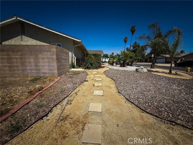 Detail Gallery Image 5 of 30 For 40414 Marsha Ct, Hemet,  CA 92544 - 3 Beds | 2 Baths