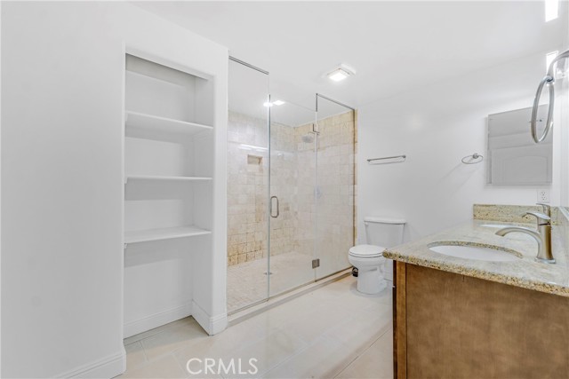 Detail Gallery Image 22 of 26 For 4724 Kester Ave #406,  Sherman Oaks,  CA 91403 - 2 Beds | 2 Baths