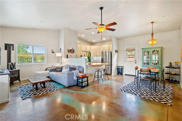 Detail Gallery Image 45 of 65 For 7915 Whispering Trails Pl, Paso Robles,  CA 93446 - 4 Beds | 2 Baths