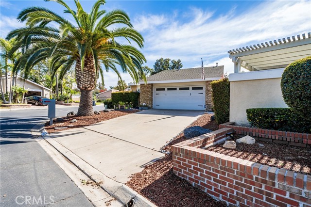 Detail Gallery Image 2 of 56 For 24762 Sunset Ln, Lake Forest,  CA 92630 - 3 Beds | 2 Baths