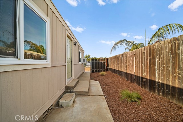 Detail Gallery Image 7 of 42 For 33410 Hidden Hollow Dr, Wildomar,  CA 92595 - 3 Beds | 2 Baths