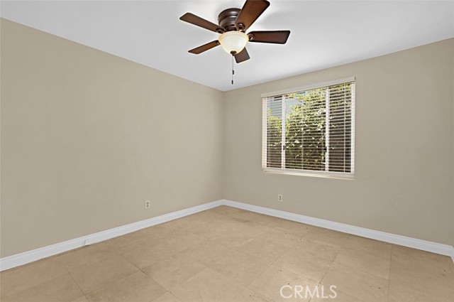 Detail Gallery Image 10 of 23 For 3386 Montagne Way, Thousand Oaks,  CA 91362 - 4 Beds | 2/1 Baths