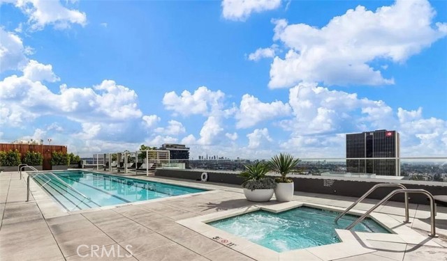 Detail Gallery Image 9 of 49 For 6250 Hollywood Blvd 4k,  Los Angeles,  CA 90028 - 2 Beds | 2 Baths