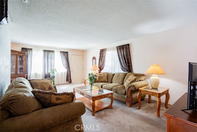 2405 Vail Avenue, Redondo Beach, California 90278, 3 Bedrooms Bedrooms, ,2 BathroomsBathrooms,Residential,Sold,Vail,DW23132215