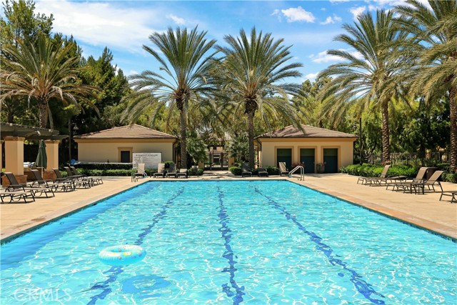 138 Coralwood, Irvine CA: https://media.crmls.org/medias/22b09a5d-f8e3-4bd2-8b5f-ffab9cc55e03.jpg