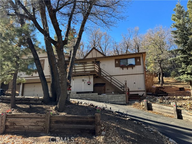 1293 Minton Drive, Big Bear City CA: https://media.crmls.org/medias/22b0fac3-6c4e-4260-a6d0-91c29d574d8b.jpg