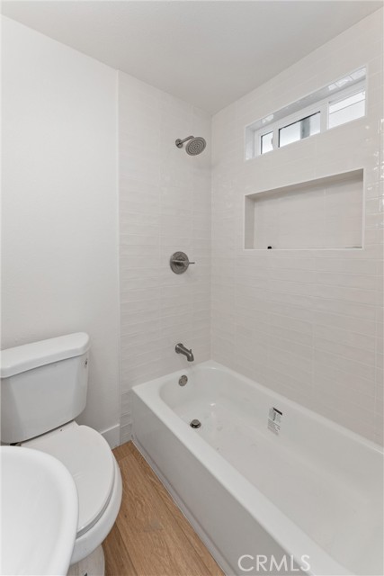 Detail Gallery Image 17 of 36 For 920 W Hollyvale St, Azusa,  CA 91702 - 2 Beds | 2 Baths