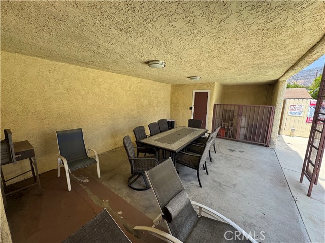1162 Winchester Avenue, Glendale CA: https://media.crmls.org/medias/22b1173c-dc50-4194-80ac-2bd80e70a32e.jpg