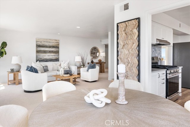 Detail Gallery Image 17 of 53 For 21703 Ocean Vista Dr #204,  Laguna Beach,  CA 92651 - 3 Beds | 2 Baths