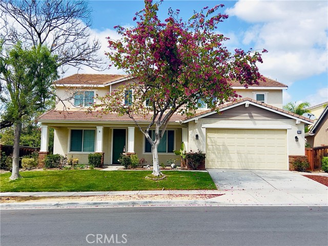 17231 Greentree Drive, Riverside CA: https://media.crmls.org/medias/22b2ae8e-d4e8-4d0a-8055-fa023a29b7d2.jpg
