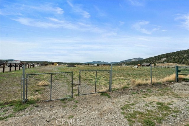 Detail Gallery Image 16 of 16 For 735 Cypress, Big Bear City,  CA 92314 - – Beds | – Baths