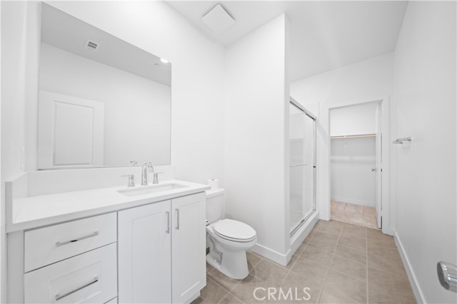 Detail Gallery Image 37 of 47 For 1042 N Anaheim Blvd #2,  Anaheim,  CA 92801 - 4 Beds | 3/1 Baths