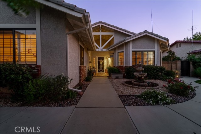 Detail Gallery Image 7 of 45 For 6022 Lilac Cir, Lancaster,  CA 93536 - 4 Beds | 3 Baths