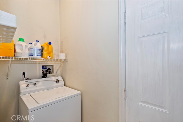 Detail Gallery Image 21 of 24 For 329 E Sherwood Bld, Big Bear City,  CA 92314 - 3 Beds | 2 Baths
