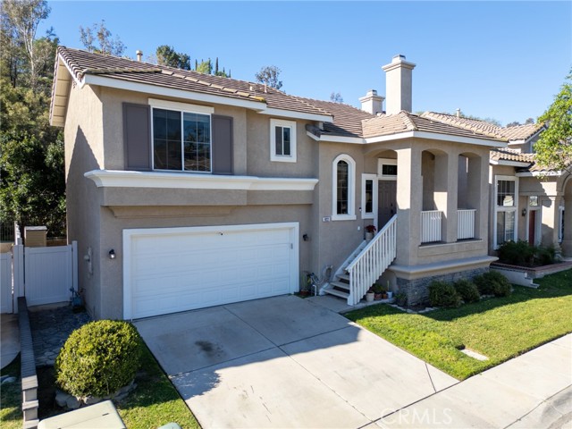 Detail Gallery Image 2 of 24 For 922 Pala Mesa, Corona,  CA 92879 - 3 Beds | 2/1 Baths