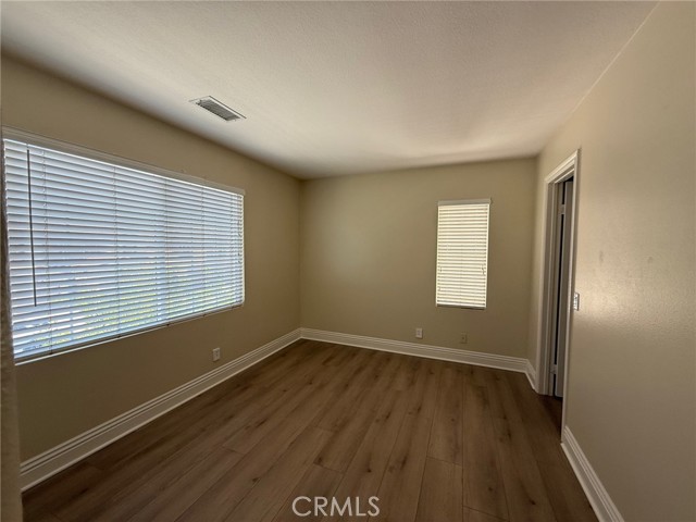 27 HIGHFIELD GLEN, Irvine CA: https://media.crmls.org/medias/22b6979b-c994-4bbe-9bb8-7a96b0c388ea.jpg
