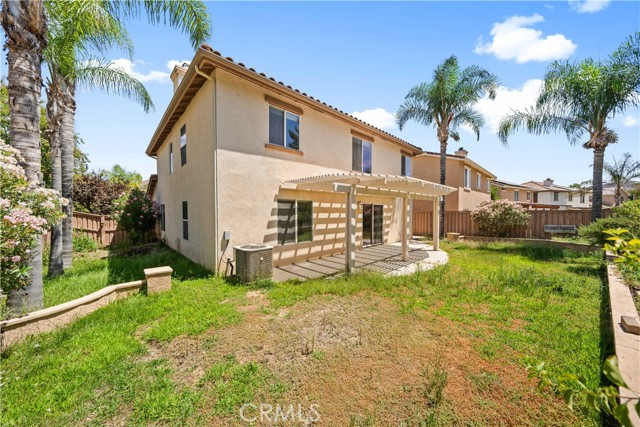 Detail Gallery Image 18 of 44 For 32057 Meadow Wood Ln, Lake Elsinore,  CA 92532 - 4 Beds | 2/1 Baths