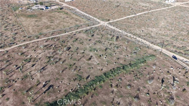 Detail Gallery Image 7 of 8 For 111 Rochester, Phelan,  CA 92371 - – Beds | – Baths