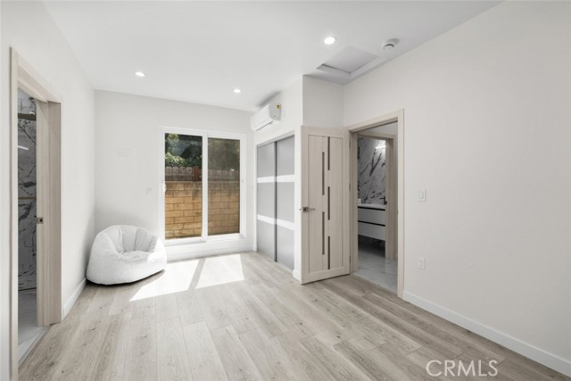 Detail Gallery Image 15 of 35 For 10801 1/2 Wescott Ave, Sunland,  CA 91040 - 2 Beds | 2 Baths