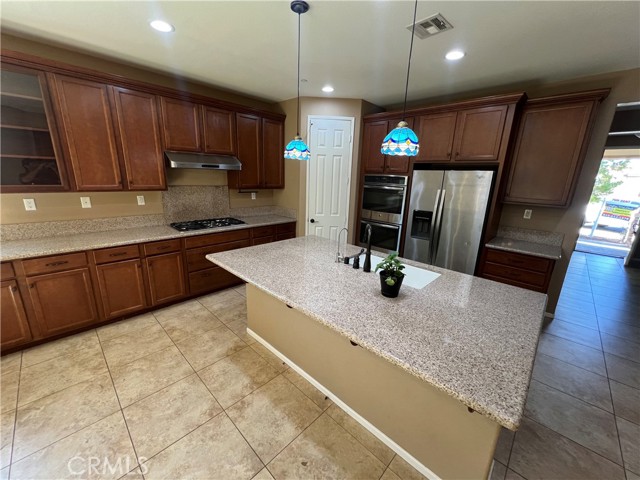 29501 Mascot, Lake Elsinore CA: https://media.crmls.org/medias/22ba3223-caa6-4a6b-91d3-f06f1074d16c.jpg