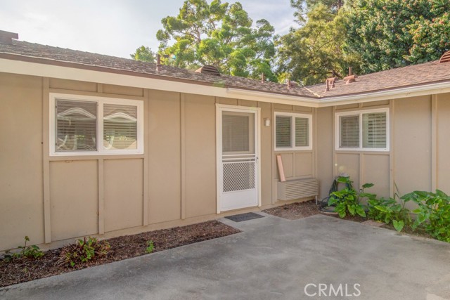 Detail Gallery Image 9 of 26 For 122 via Estrada a,  Laguna Woods,  CA 92637 - 2 Beds | 2 Baths