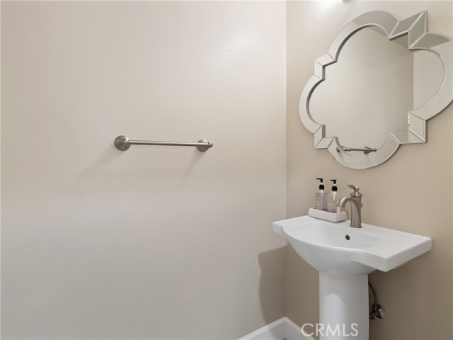 Detail Gallery Image 19 of 38 For 111 Greve Pl, Pismo Beach,  CA 93449 - 2 Beds | 2/1 Baths
