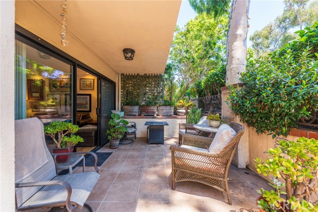2525 Via Campesina, Palos Verdes Estates CA: https://media.crmls.org/medias/22bbb74a-54fb-4d71-8bff-f030e0bf43ba.jpg