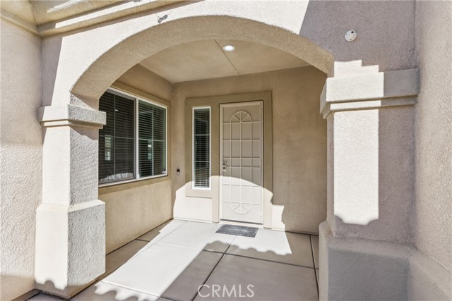 Detail Gallery Image 4 of 57 For 5036 Paseo Callado, Hemet,  CA 92545 - 3 Beds | 3 Baths