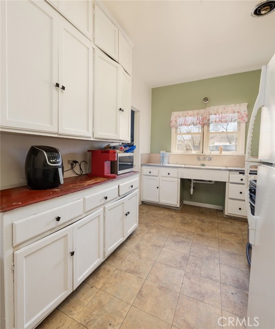 Detail Gallery Image 16 of 27 For 13391 Sage St, Trona,  CA 93562 - 2 Beds | 1 Baths