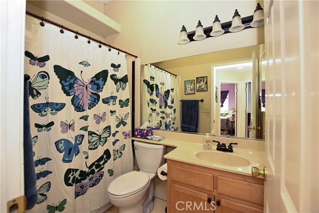 Detail Gallery Image 11 of 25 For 1422 Ridgebrook Way, Chico,  CA 95928 - 3 Beds | 2 Baths