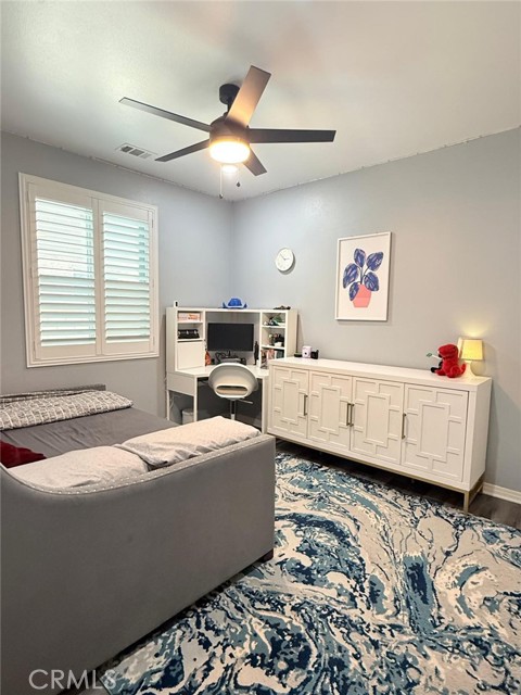 Detail Gallery Image 5 of 33 For 6842 Narrow Way, Jurupa Valley,  CA 91752 - 3 Beds | 2 Baths