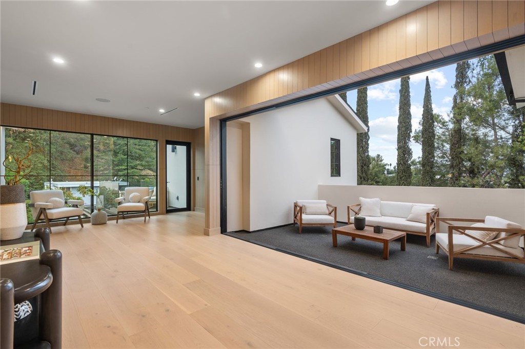 22Bd983D 266A 4645 B760 Be3B316B4A0A 17012 Escalon Drive, Encino, Ca 91436 &Lt;Span Style='BackgroundColor:transparent;Padding:0Px;'&Gt; &Lt;Small&Gt; &Lt;I&Gt; &Lt;/I&Gt; &Lt;/Small&Gt;&Lt;/Span&Gt;