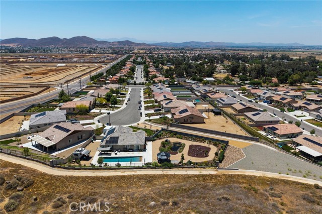 27834 Via Santa Catarina, Menifee CA: https://media.crmls.org/medias/22bf0e81-a7e9-4987-a8f3-57a2633ac46c.jpg