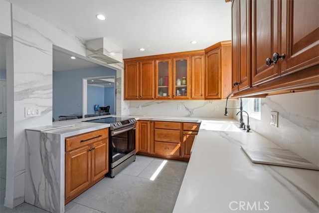 15330 Hart Street, Van Nuys CA: https://media.crmls.org/medias/22bf1d33-c2d7-4911-a28e-d68e842fc8cc.jpg