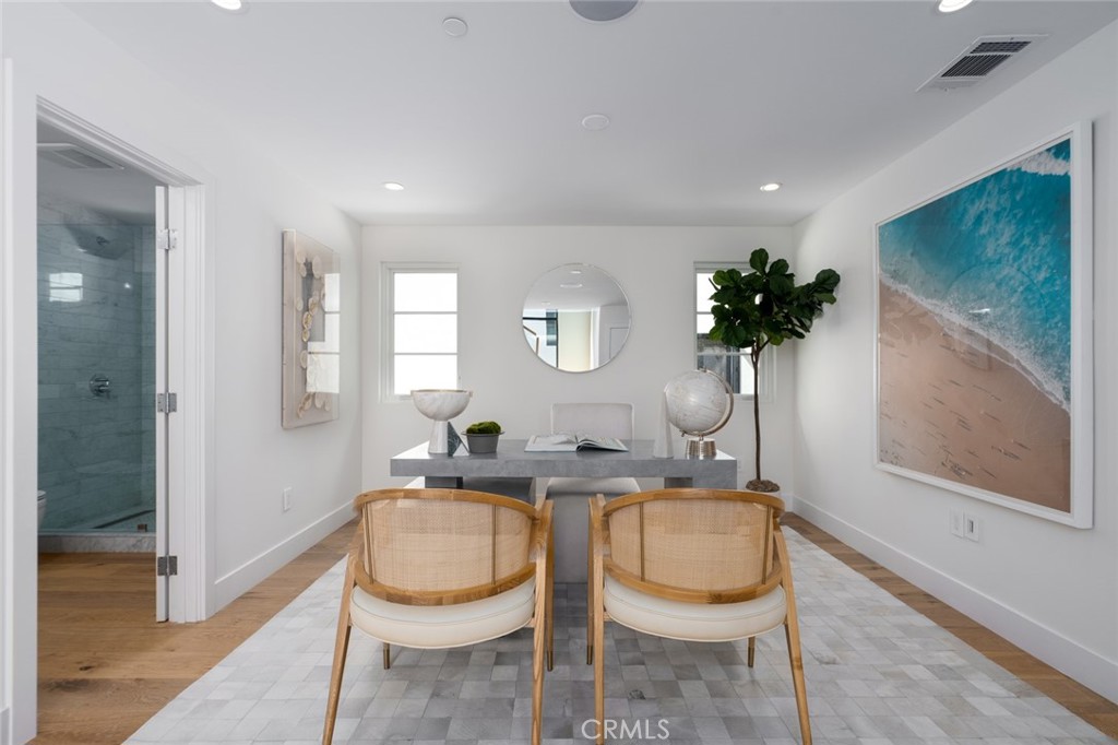 22c12aeb 5844 453a 8487 93c41d37a0c3