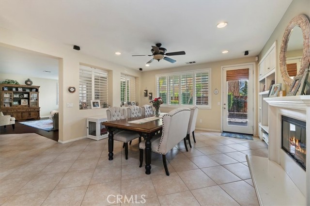 Detail Gallery Image 13 of 46 For 4795 Shasta Blue, Hemet,  CA 92545 - 5 Beds | 3 Baths